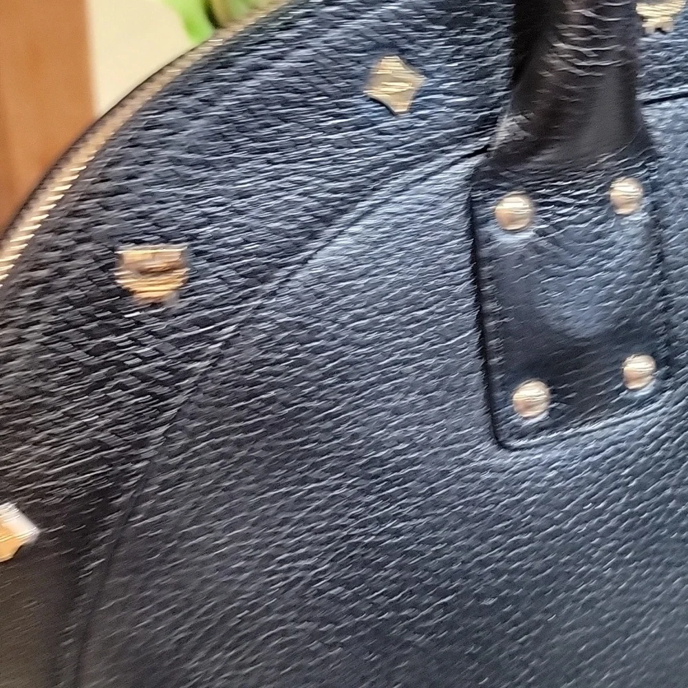 MCM EUC LEATHER HANDBAG TOTE BAG - Picture 2 of 10